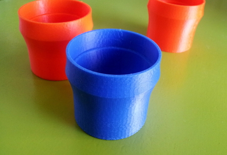 Modelo 3d de Apilable de la copa para impresoras 3d