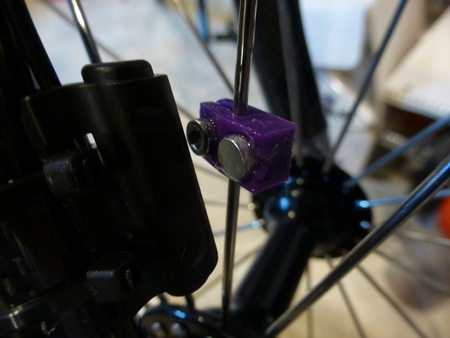 Bicycle computer magnet holder