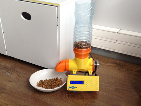 Modelo 3d de Cuadro de pet-alimentador por damaju para impresoras 3d
