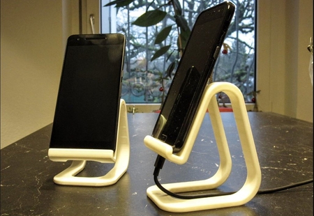 Universal Phone Stand (even for large phones)