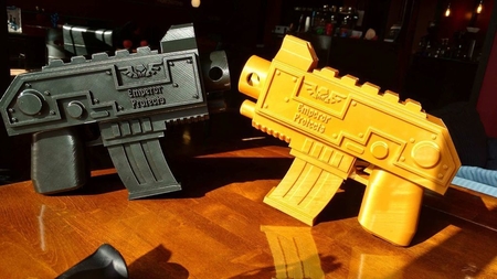 Modelo 3d de Warhammer pistola de perno para impresoras 3d