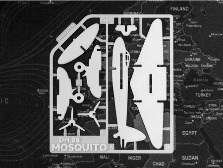 DH.98 Mosquito Kit De Tarjeta De