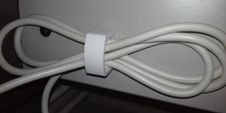 Clip multi del zócalo y otros clips/perchas del cable
